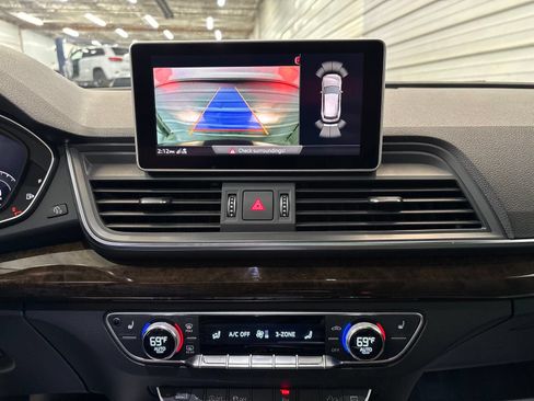Used 2019 Audi Q5 2.0T Premium Plus w/ Premium Plus Package AWD/4WD image 19