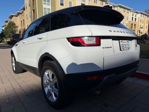 Used 2017 Land Rover Range Rover Evoque SE Premium AWD/4WD image 18