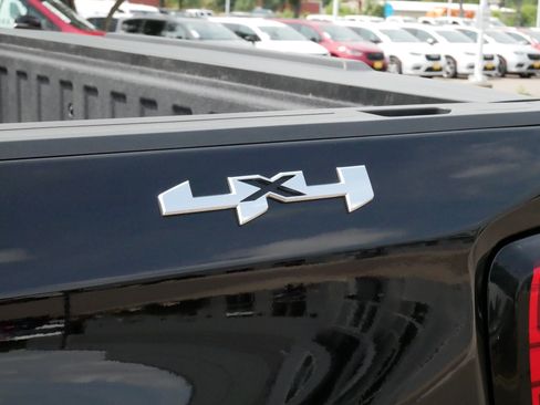 Used 2024 GMC Sierra 1500 Elevation AWD/4WD image 18