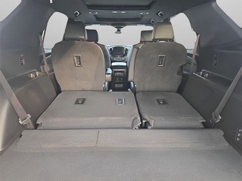 Used 2023 Chevrolet Traverse High Country w/ LPO, Floor Liner Package image 12