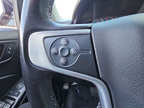 Used 2018 GMC Yukon SLE w/ Convenience Package RWD image 17