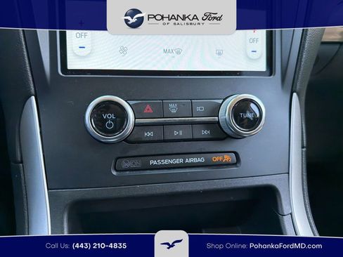 Certified 2024 Ford Edge SE w/ Black Appearance Package AWD/4WD image 12