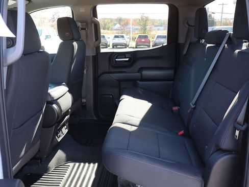 Used 2025 Chevrolet Silverado 1500 Custom Trail Boss image 39