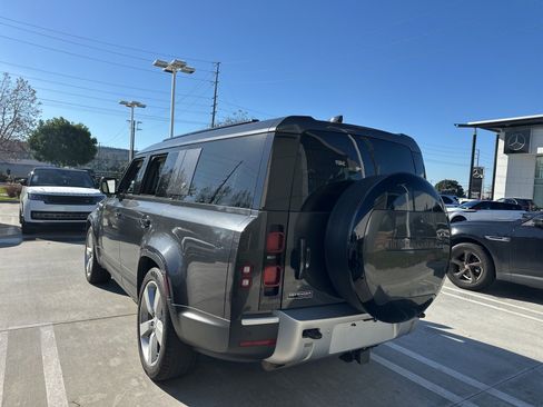 Certified 2023 Land Rover Defender 130 First Edition image 4