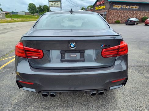 Used 2017 BMW M3 RWD image 4