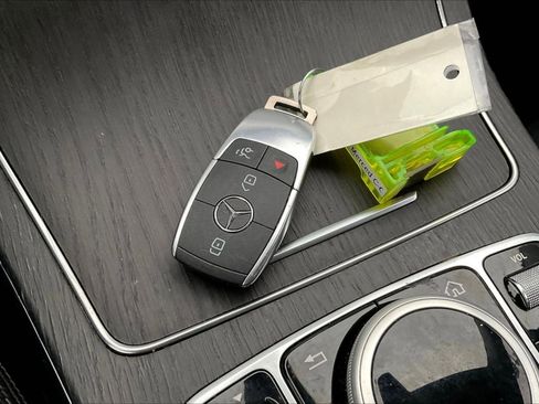 Used 2021 Mercedes-Benz C 300 Sedan w/ Premium Package image 11