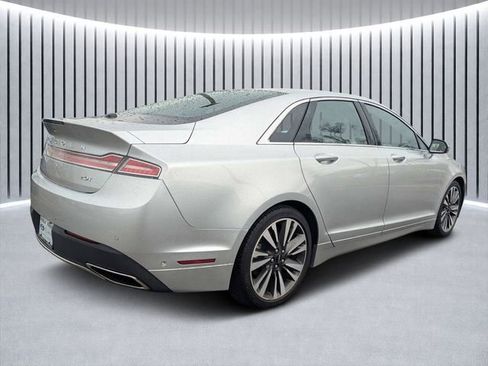 Used 2019 Lincoln MKZ Reserve image 3
