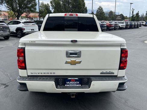 Used 2014 Chevrolet Silverado 1500 High Country w/ High Country Premium Package AWD/4WD image 9
