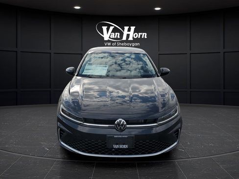 New 2025 Volkswagen Jetta SE image 11
