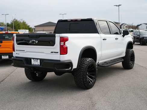 Used 2026 Chevrolet Silverado 1500 ZR2 w/ Dark Appearance Package AWD/4WD image 9