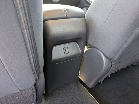 Used 2023 Nissan Sentra SV image 25