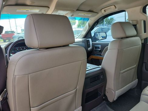 Used 2018 GMC Sierra 1500 SLT AWD/4WD image 13