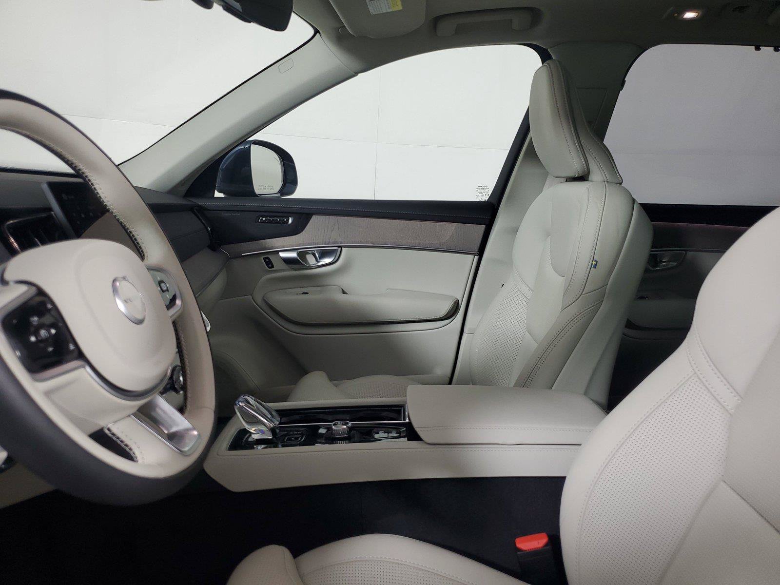 Certified 2026 Volvo XC90 B6 Ultra AWD/4WD image 23