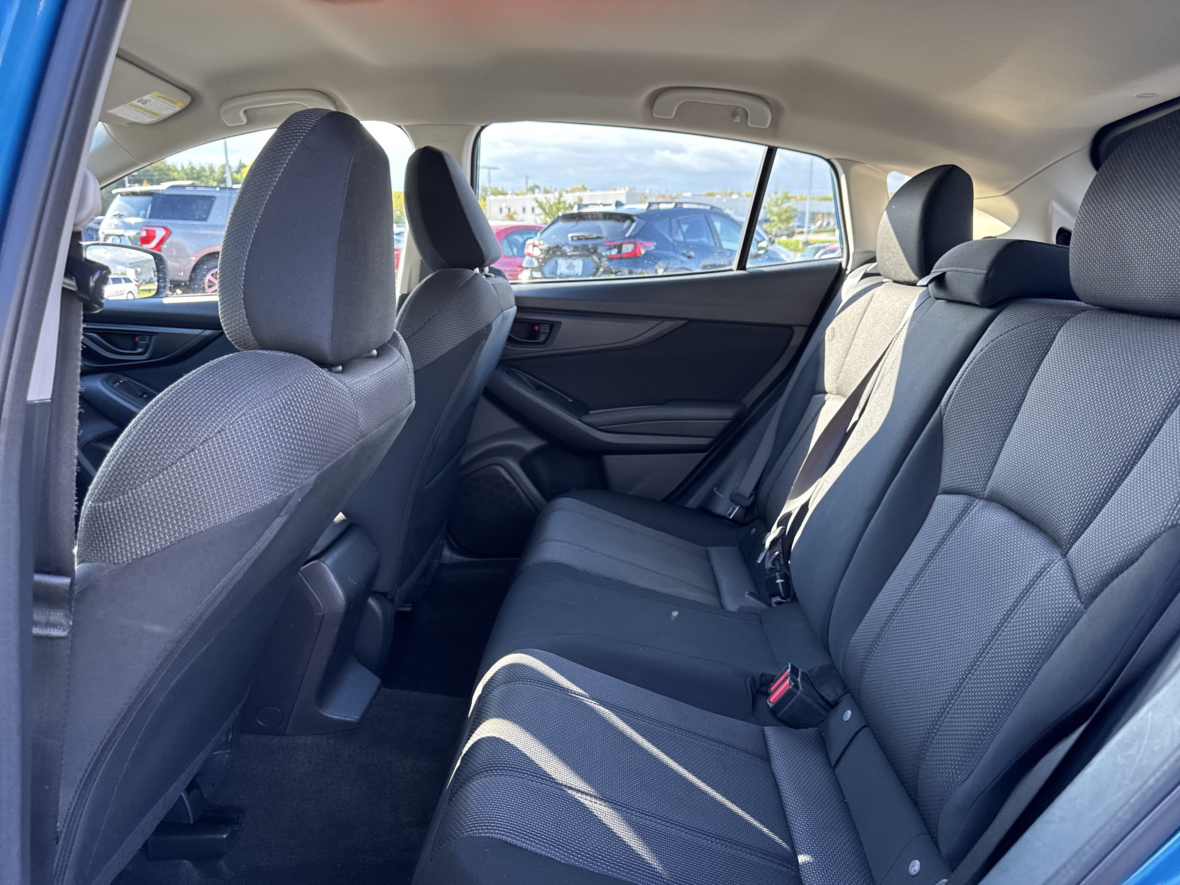 Used 2017 Subaru Impreza 2.0i AWD/4WD image 17