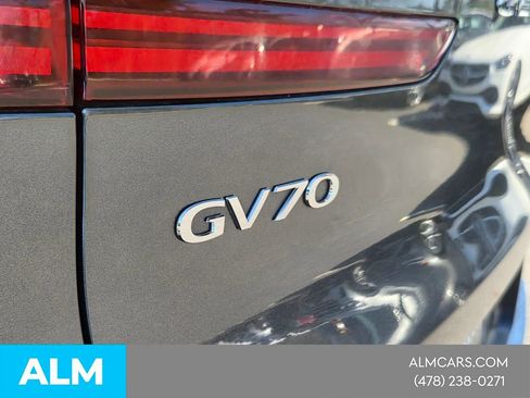 Used 2024 Genesis GV70 2.5T w/ Select Package AWD/4WD image 11