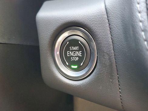 Used 2021 Chevrolet Tahoe LT image 30