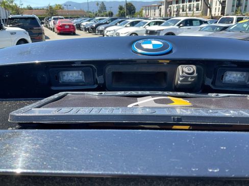 Used 2023 BMW 330e image 10