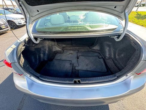 Used 2013 Toyota Corolla LE Special Edition image 13