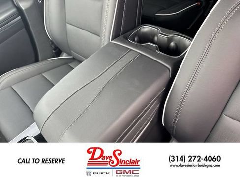New 2026 Buick Enclave Preferred FWD image 21
