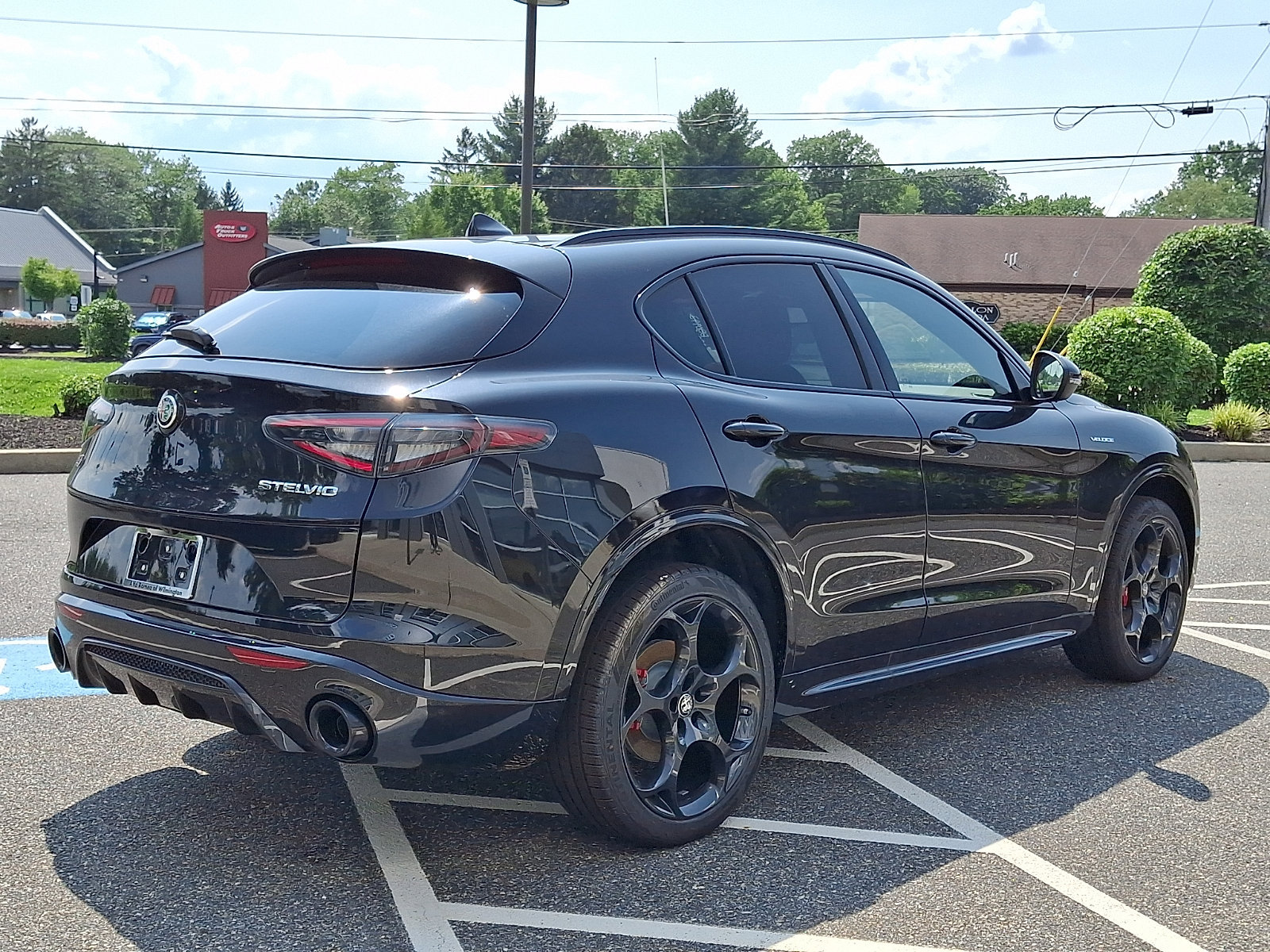 New 2026 Alfa Romeo Stelvio Sprint AWD/4WD image 3