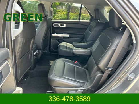 Used 2022 Ford Explorer XLT w/ Equipment Group 202A AWD/4WD image 10