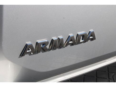 Used 2015 Nissan Armada SV image 47