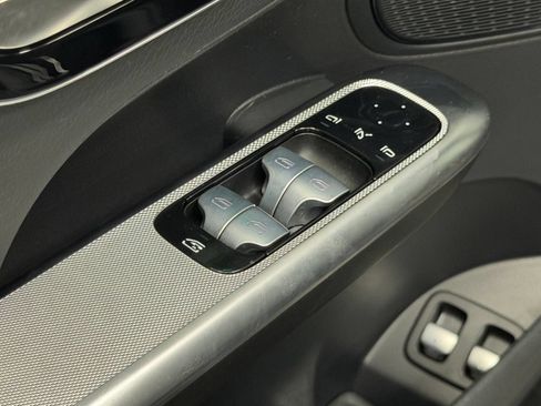 Certified 2025 Mercedes-Benz GLC 350e 4MATIC image 24