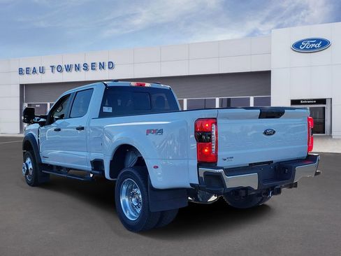 New 2026 Ford F450 XL w/ 360-Degree Camera Package image 3