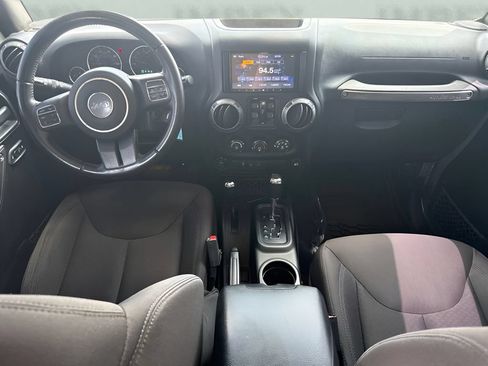Used 2017 Jeep Wrangler Unlimited Sport w/ Quick Order Package 24S AWD/4WD image 11