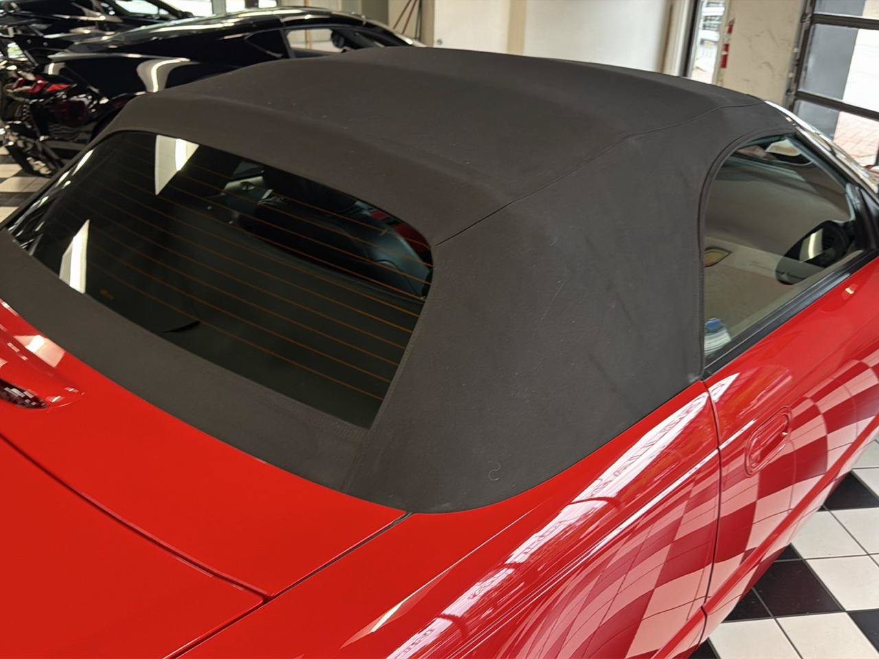 Used 2002 Ford Thunderbird RWD image 8
