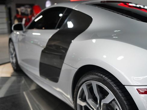 Used 2009 Audi R8 V10 AWD/4WD image 24