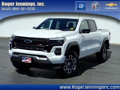 Used 2024 Chevrolet Colorado Z71 w/ Z71 Convenience Package 2