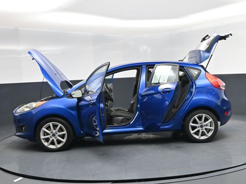 Used 2019 Ford Fiesta SE w/ Equipment Group 201A image 20