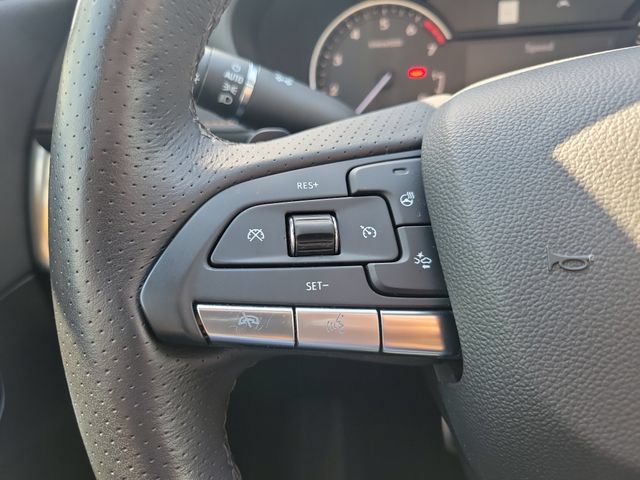 Certified 2023 Cadillac XT4 Sport w/ Sun And Sound Package AWD/4WD image 19