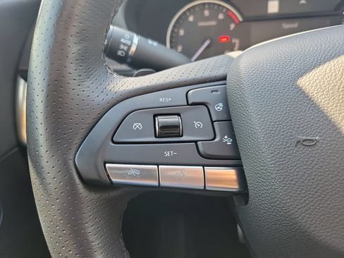 Certified 2023 Cadillac XT4 Sport w/ Sun And Sound Package AWD/4WD image 19