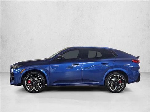 New 2026 BMW X2 M35i w/ M Sport Professional Package image 5