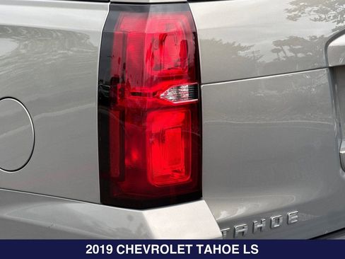 Used 2019 Chevrolet Tahoe LS RWD image 28