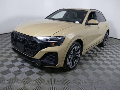 Used 2024 Audi Q8 Premium Plus AWD/4WD image 3