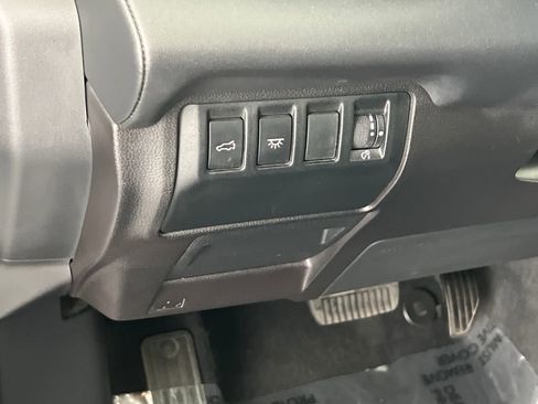 Certified 2023 Subaru Ascent Touring image 36