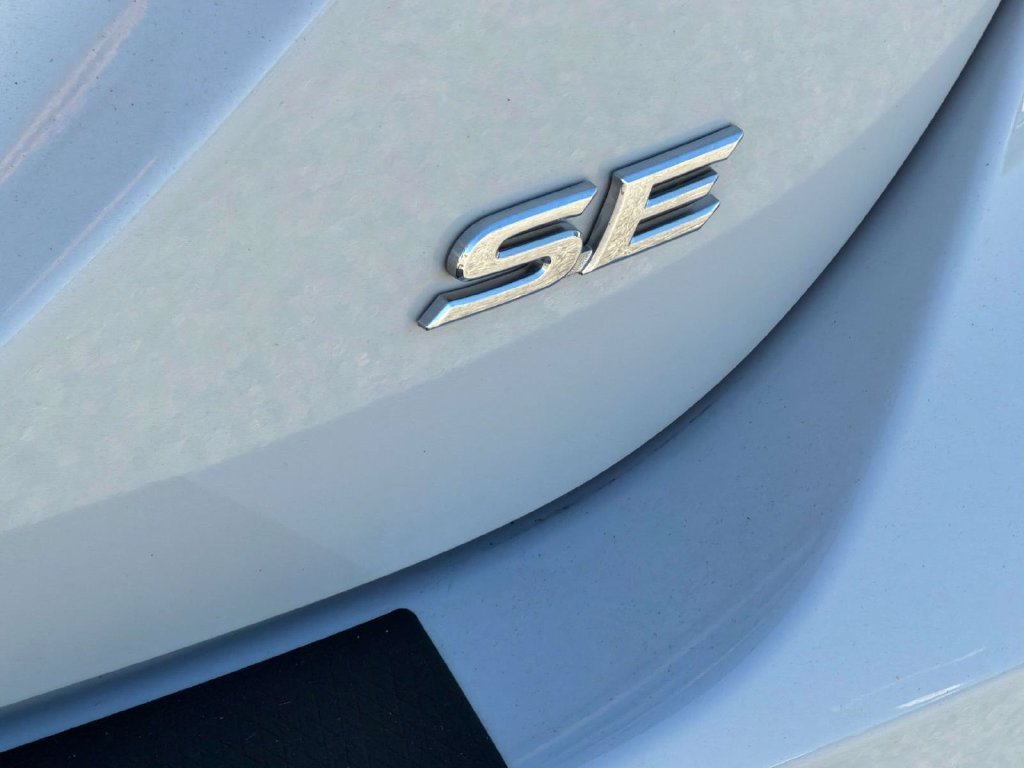 Certified 2024 Toyota Camry SE FWD image 7