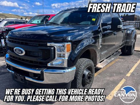 Used 2022 Ford F350 XL w/ Power Equipment Group AWD/4WD image 3