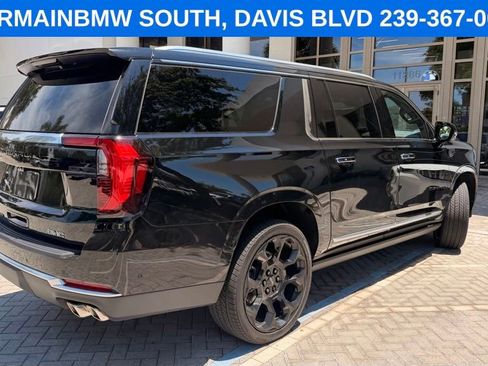 Used 2026 GMC Yukon XL Denali w/ Denali Reserve Package AWD/4WD image 25