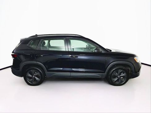 Used 2025 Volkswagen Taos S FWD image 10