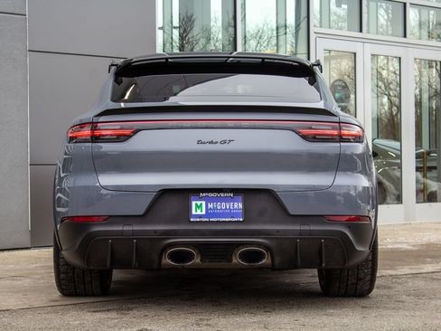 Used 2023 Porsche Cayenne Turbo GT AWD/4WD image 9