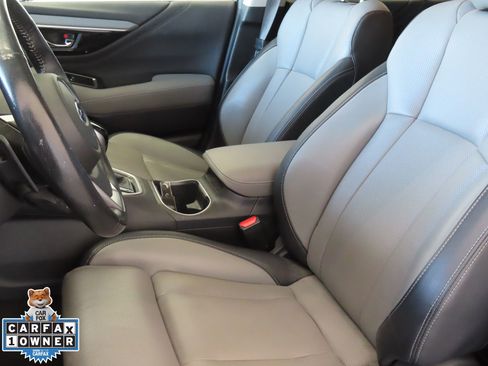 Used 2022 Subaru Outback Limited image 13
