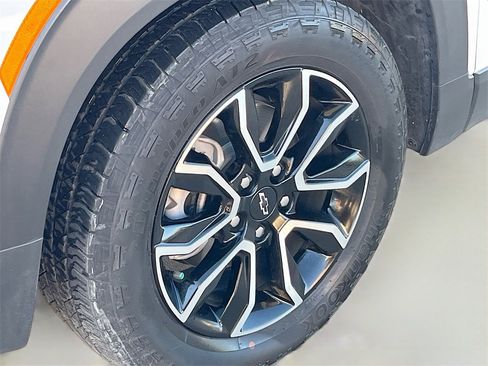 Used 2024 Chevrolet TrailBlazer ACTIV w/ Convenience Package image 27