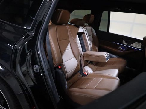 Used 2024 Mercedes-Benz GLS 450 4MATIC image 60