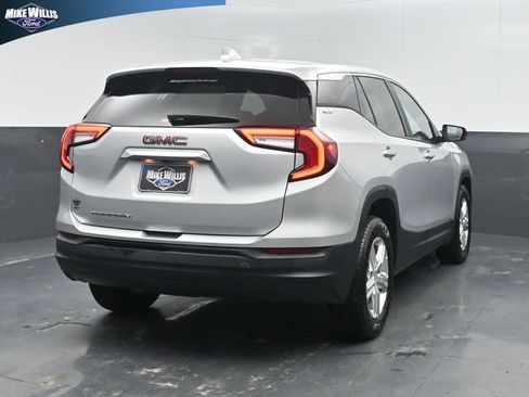Used 2022 GMC Terrain SLE FWD image 7
