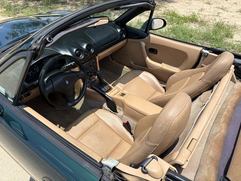 Used 1999 MAZDA MX-5 Miata RWD image 52