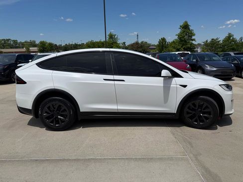 Used 2022 Tesla Model X AWD/4WD image 4
